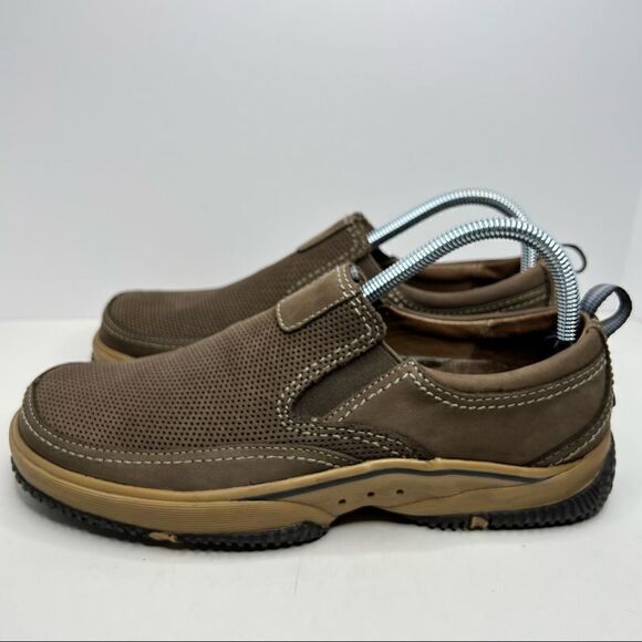 Mens Clarks Perforated Nubuck Slip On 7.5 - Picture 3 of 9